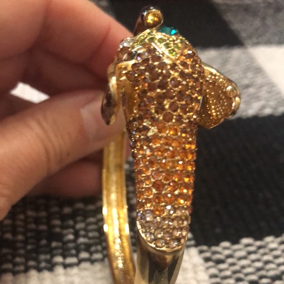 Elephant Bangle Bracelet. NWOT - Picture 4 of 9